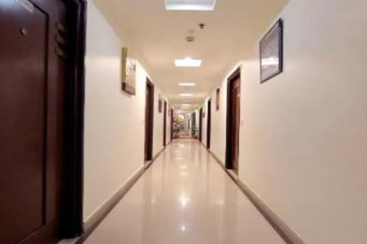 Taj Inn Hotel Агра Екстериор снимка